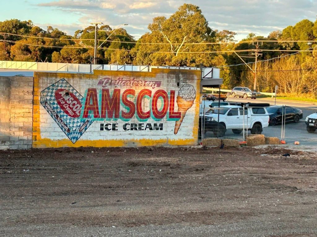 Two Forgotten Ghost Signs Revealed: Amscol Ice Cream and British Paints Glossmasta 2 Amscol 1